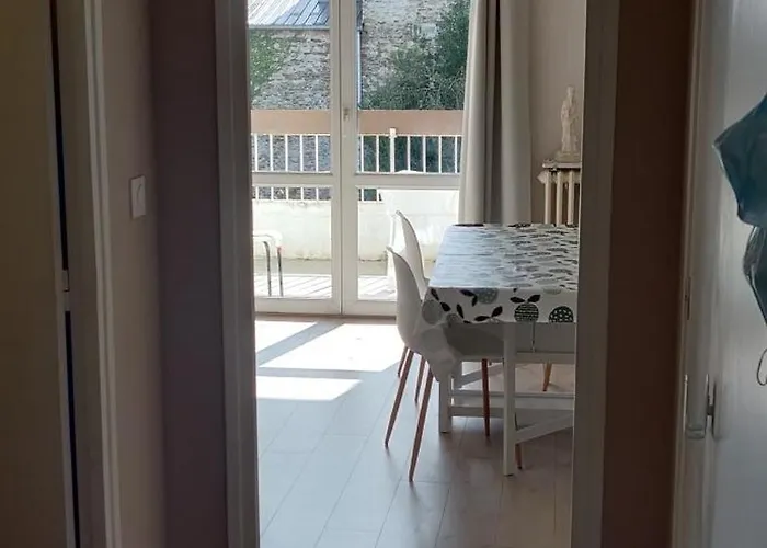 Lägenhet T2 Avec Terrasse Luchon *